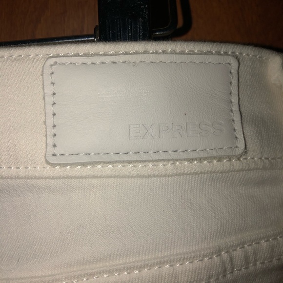 Express destructed cropped stretch jeans size 10 NWOT - Picture 12 of 13